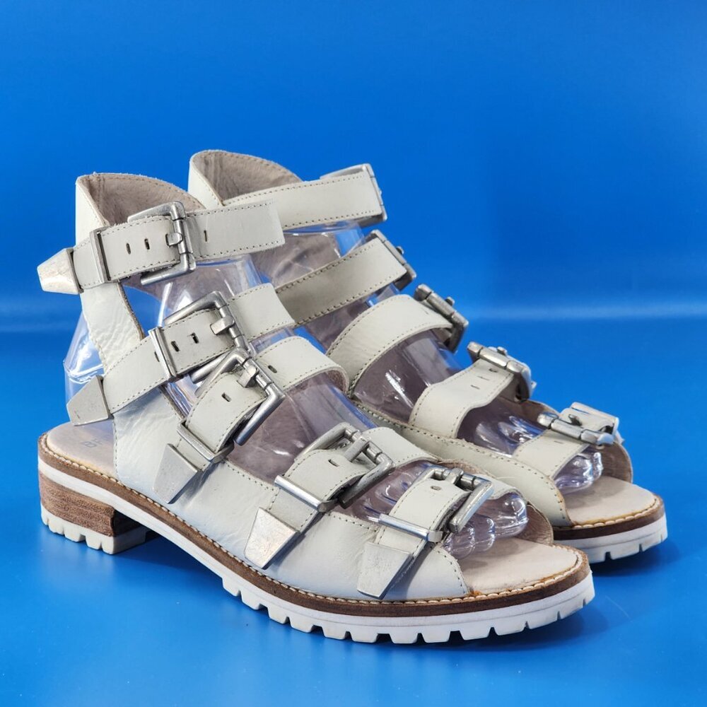 BRONX Women’s Ultra Fast Leather Gladiator‎ Sandals